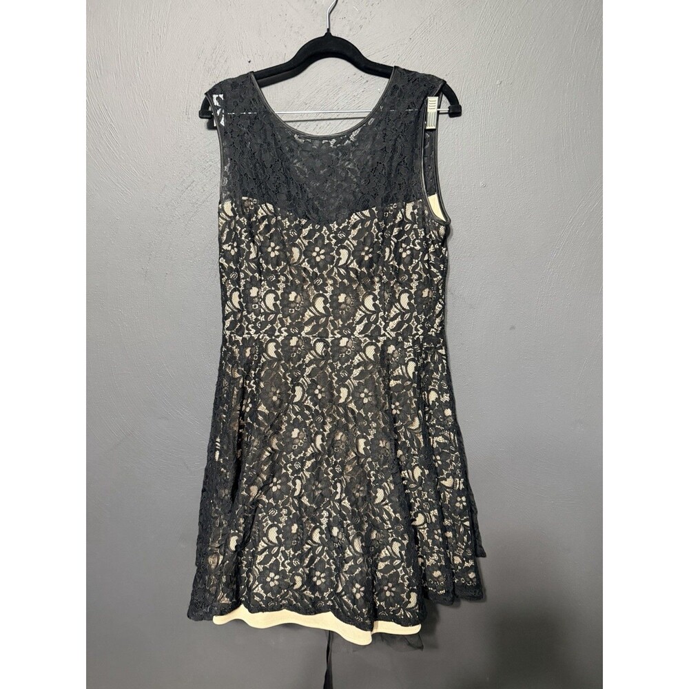 Betsy & Adam womens Black & Nude Lace Flare Dress size 16 Goth Moody